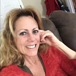 Meet your Posher, Carol